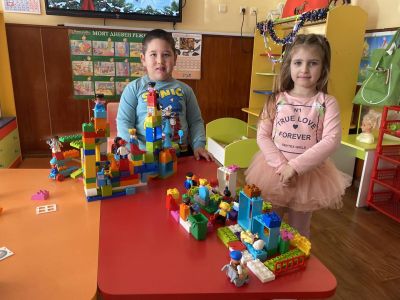 Децата учат чрез игра с LEGO Education 8